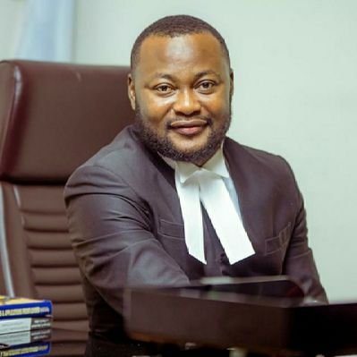 PcUMSJWs_400x400 (1)