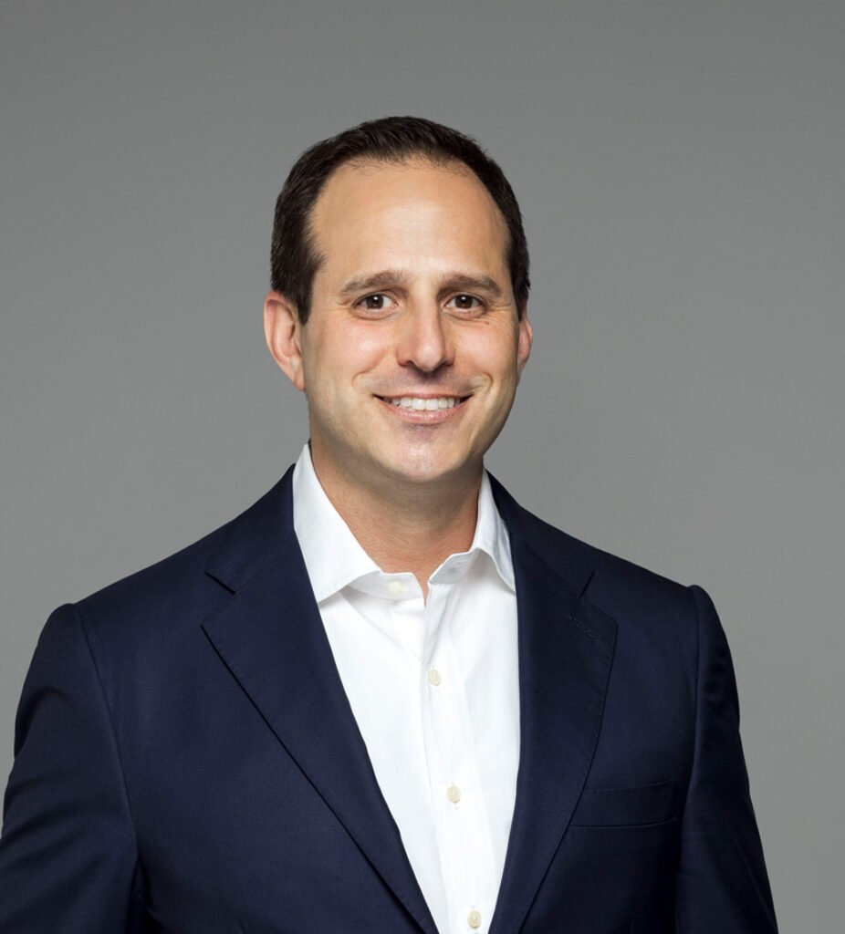 Pallas-Partner-JoshNaftalis--926x1024