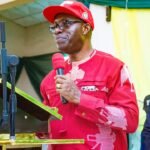 PRESIDENT TINUBU PAYS TRIBUTE TO AFENIFERE LEADER PA REUBEN FASORANTI AT 99